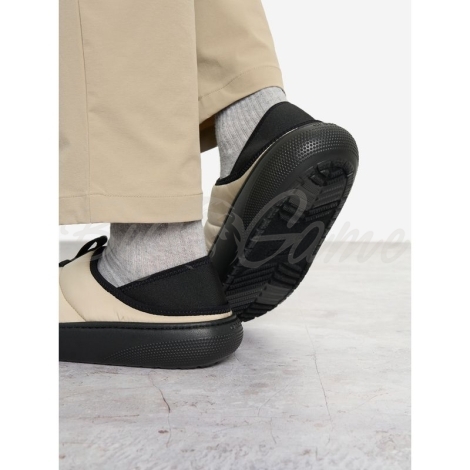 Слипоны CROCS Puff Moc цвет Бежевый / Черный фото 5