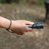 Фонарь тактический CLAYMORE Dynalight цвет Black превью 2