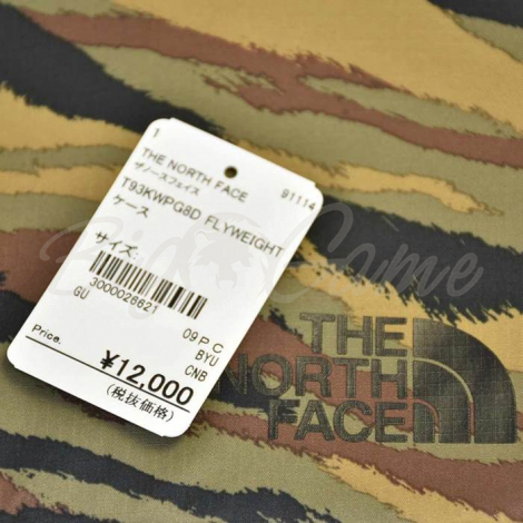 Чехол для электроники THE NORTH FACE Flyweight Laptop Sleeve 13'' цвет Britsh Khaki Tiger Camo Print\ Black фото 2