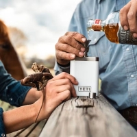 Фляжка YETI Flask SS цв. Solar Flare превью 2