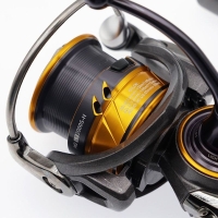 Катушка безынерционная DAIWA 22 Silvercreek MQ LT 2500S-H превью 2