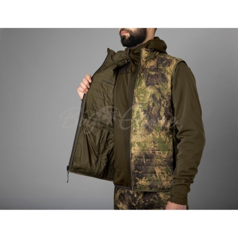 Жилет HARKILA Deer Stalker Camo Reversible Packable Waistcoat цвет Willow green / AXIS MSP Forest фото 3