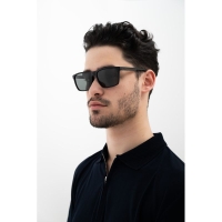 Очки солнцезащитные INVU Мужские IB22530A с чехлом 20201 цв. черный матовый цв. ст. серый превью 2