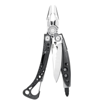 Мультитул LEATHERMAN Skeletool CX