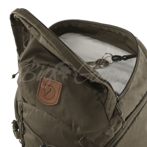 Рюкзак FJALLRAVEN Singi 28 цвет 633 Dark Olive фото 7