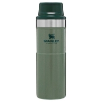 Термокружка STANLEY Classic The Trigger Action Travel Mug цвет зеленый