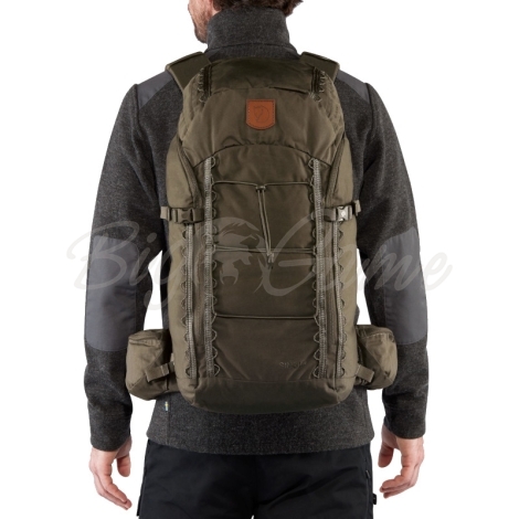 Рюкзак FJALLRAVEN Singi 28 цвет 633 Dark Olive фото 9