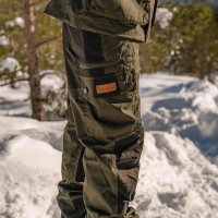Брюки PINEWOOD Kid Lappland Extreme 2.0 Trousers цвет Moss Green / Black превью 2