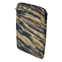 Чехол для электроники THE NORTH FACE Flyweight Laptop Sleeve 13'' цвет Britsh Khaki Tiger Camo Print\ Black превью 4