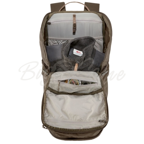 Рюкзак FJALLRAVEN Singi 28 цвет 633 Dark Olive фото 4