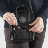 Сумка FJALLRAVEN Kanken No. 2 Black Sling цвет 550 Black превью 3