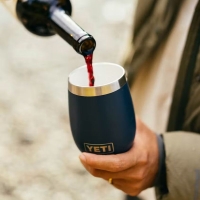 Термостакан YETI Rambler Tumbler Wine CL w/Magslider Lid цвет Navy превью 2