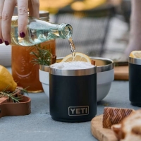 Термостакан YETI Rambler Stackable Lowball CL w/Magslider Lid 296 цвет Black превью 2