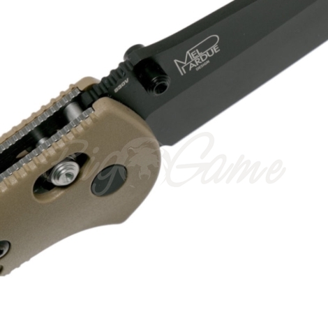 Нож складной BENCHMADE Griptilian черный S30V рукоять бежевый нейлон фото 2