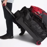 Чемодан на колесиках THE NORTH FACE Rolling Thunder Suitcase 30